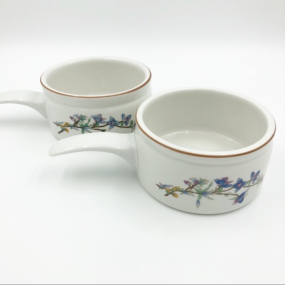 B WOODHILL Fine Bakeware or Bowl with Handle - Picture 2 of 4